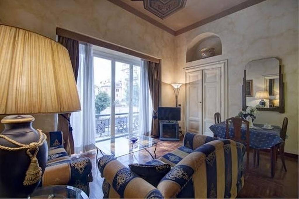 Parione Suite Piazza Navona — Photos 3
